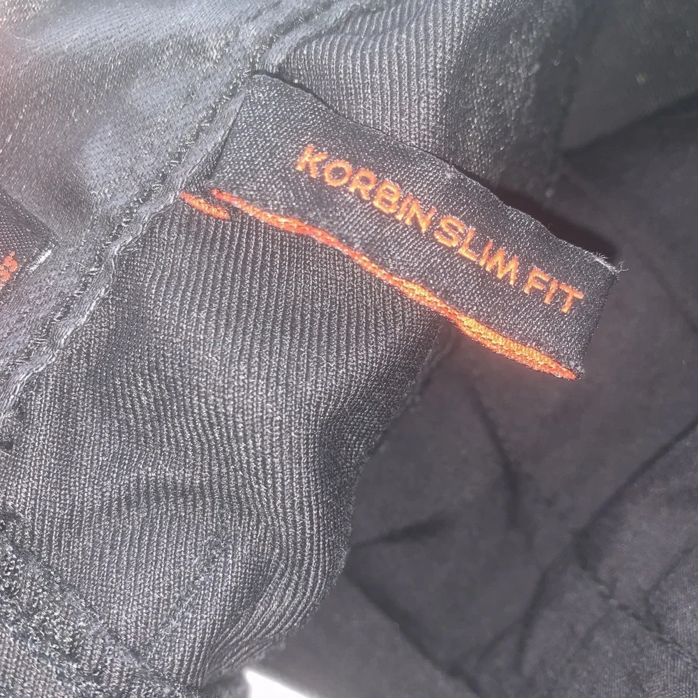 G By Guess Korbin Slim Fit Jeans Black Coated Denim Upscale Party Style 32x34